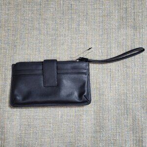 NWOT Simply Vera Wang Womens Black Faux Leather Wallet Clutch
